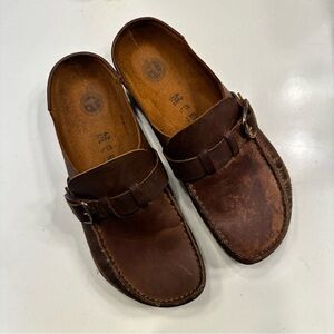 Birkenstock Buckley Clogs